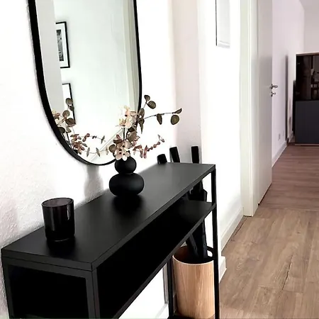 Apartament Moderne In Stadionnaehe Mit Parkplatz